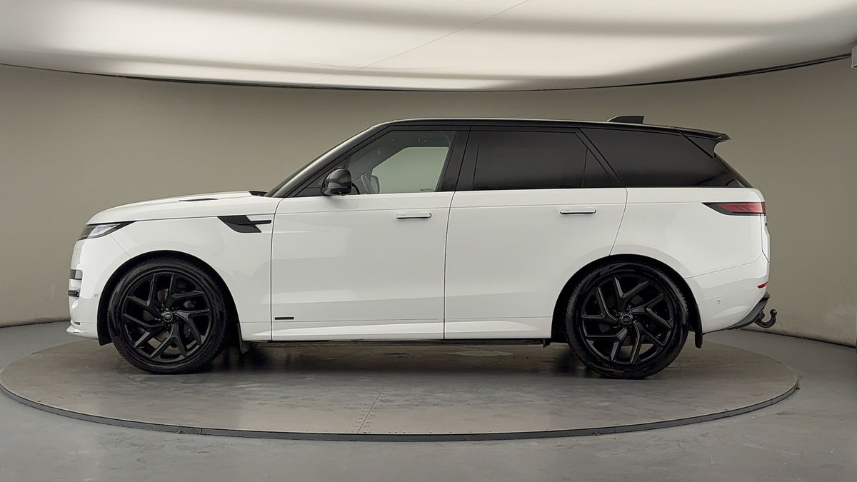 Land Rover Range Rover Sport Image 15