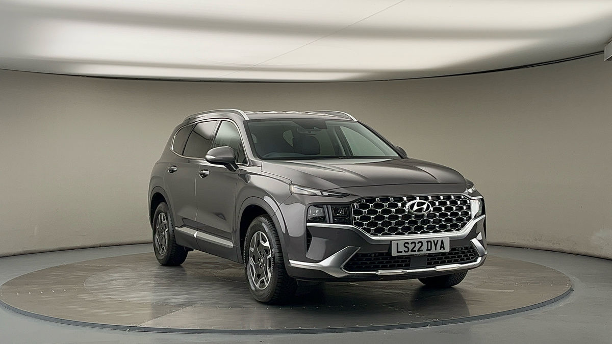 More views of Hyundai Santa Fe