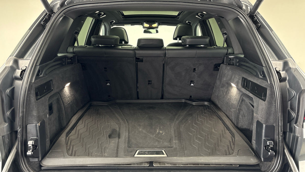 BMW X5 Image 11