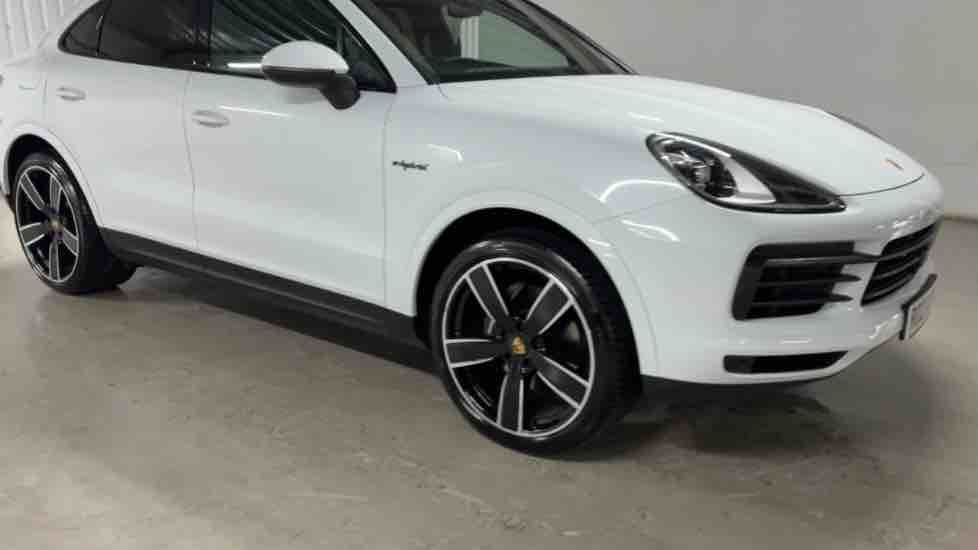 More views of Porsche Cayenne
