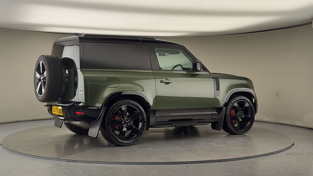 More views of Land Rover Defender 90