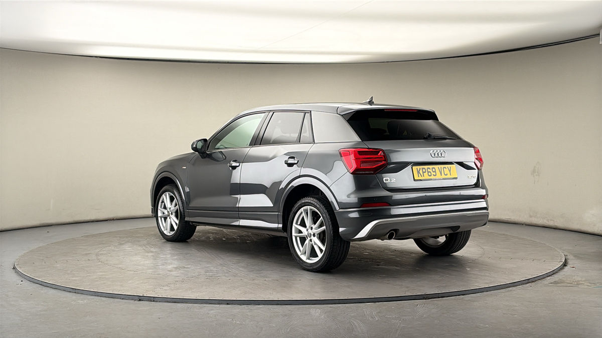 Audi Q2 Image 2