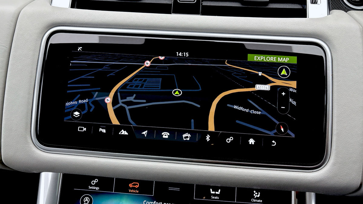 Land Rover Range Rover Sport Image 17