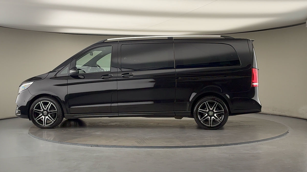 More views of Mercedes-Benz V Class