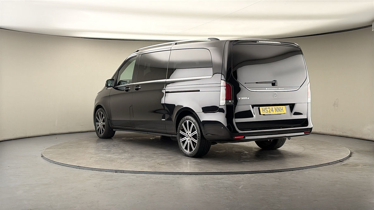 Mercedes-Benz V Class Image 2