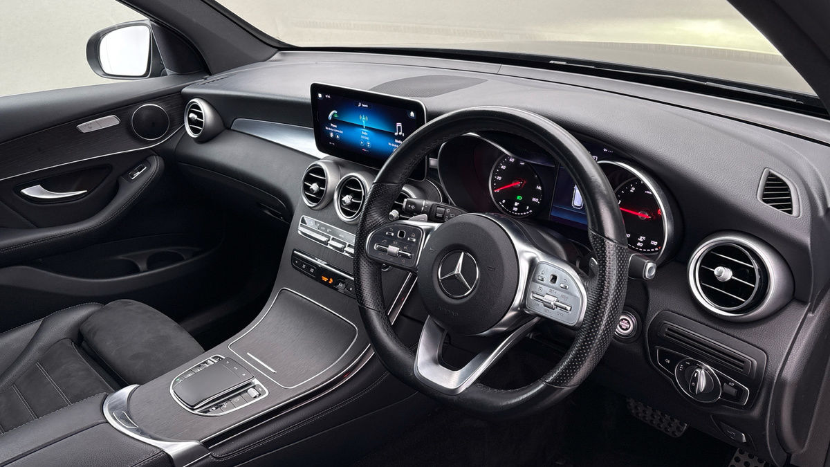 Mercedes-Benz GLC Image 5