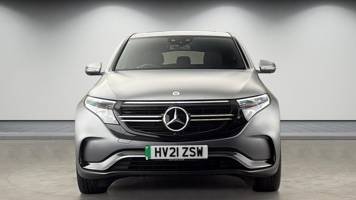 Mercedes-Benz EQC Image 3