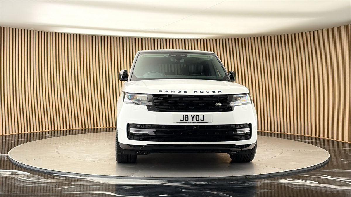 More views of Land Rover Range Rover