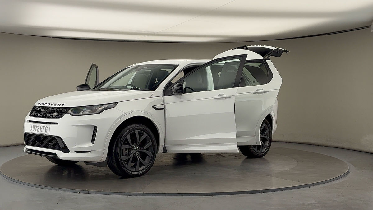 Land Rover Discovery Sport Image 22