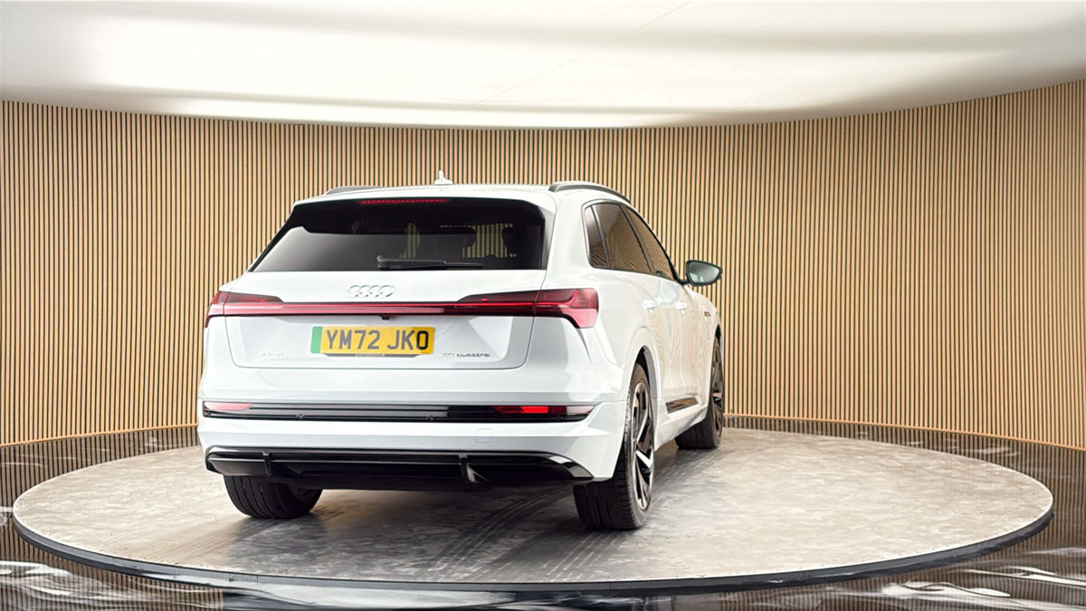 More views of Audi e-tron