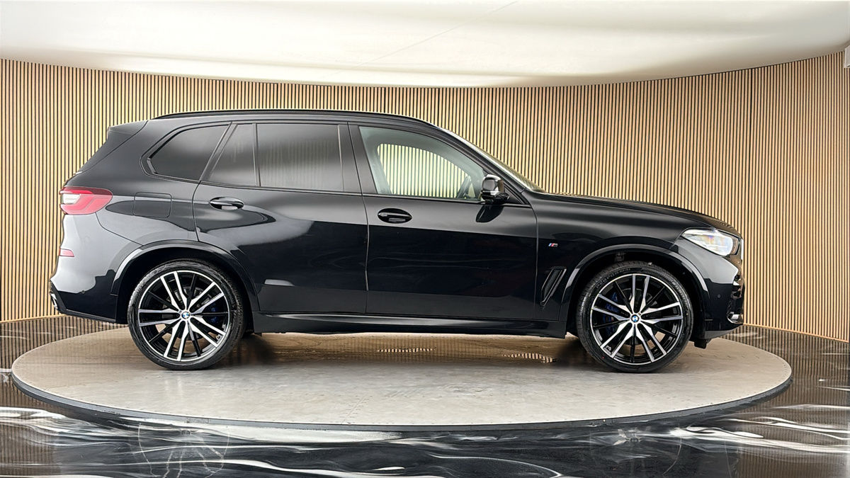 BMW X5 Image 16
