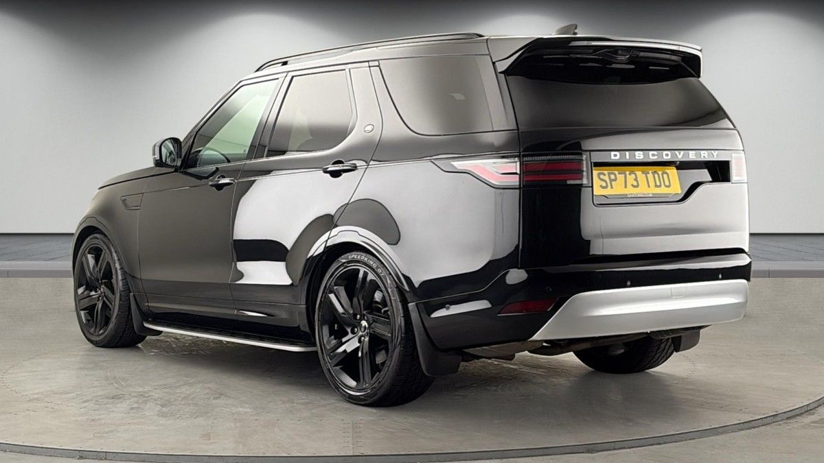Land Rover Discovery Image 2
