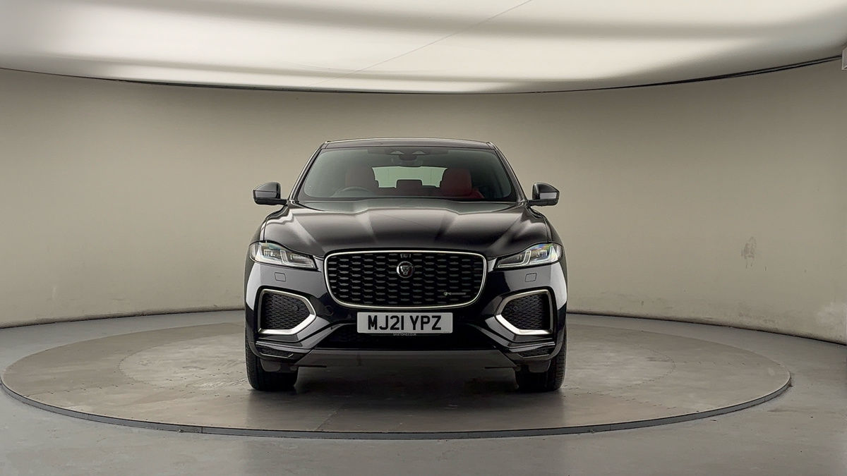 Jaguar F-PACE Image 3