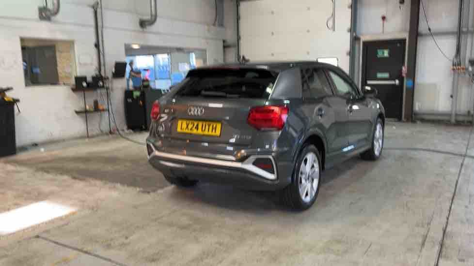 More views of Audi Q2