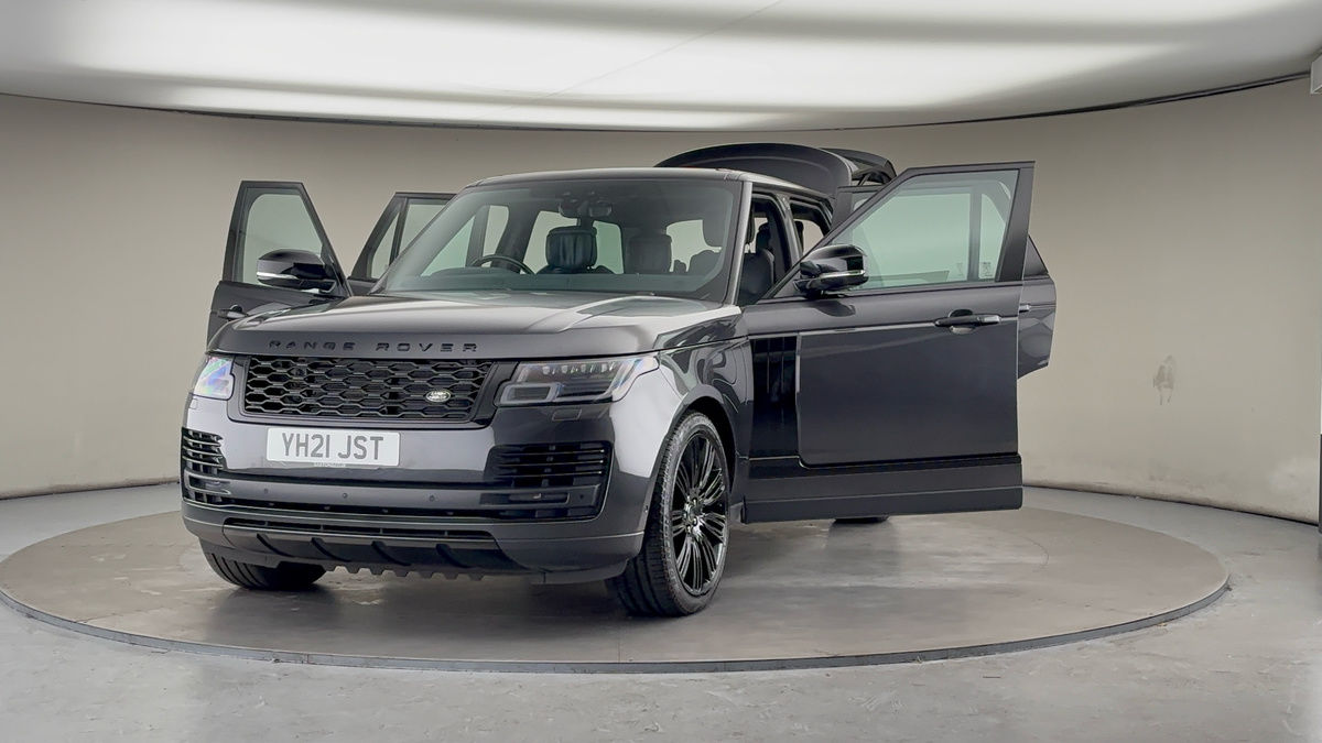 More views of Land Rover Range Rover