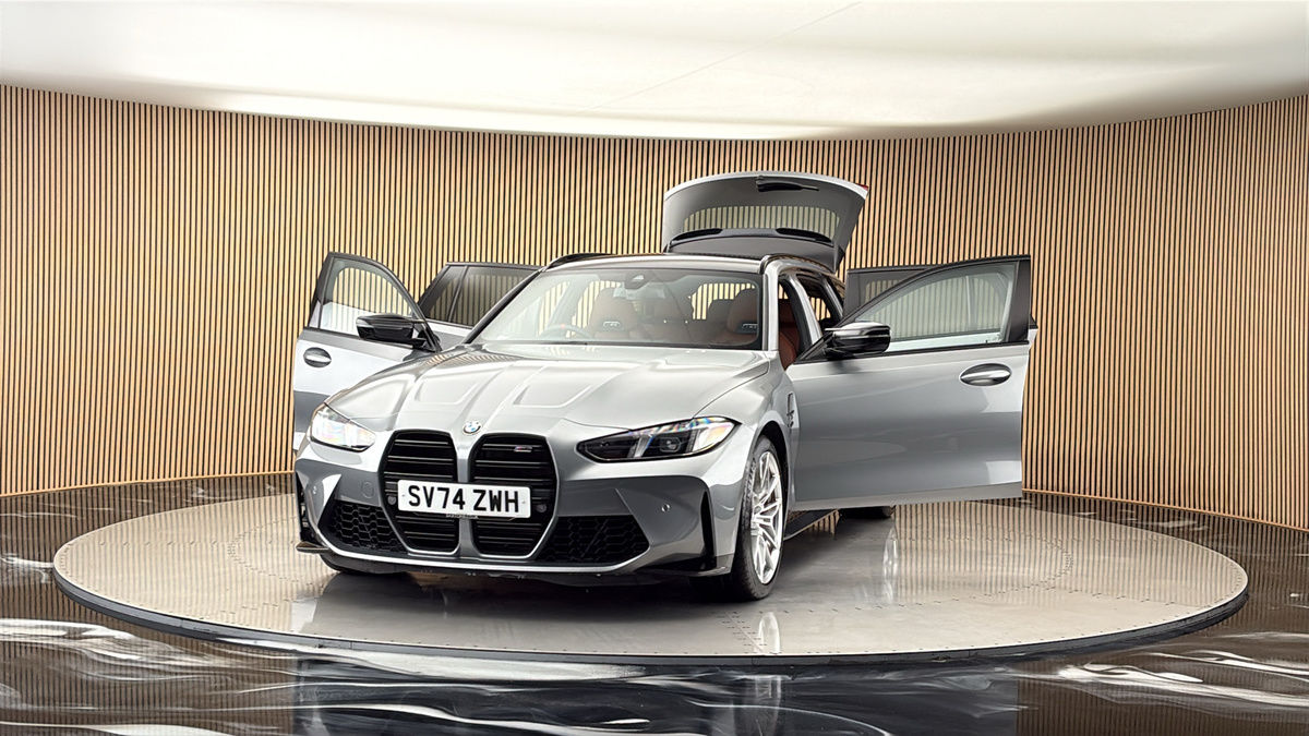 More views of BMW M3