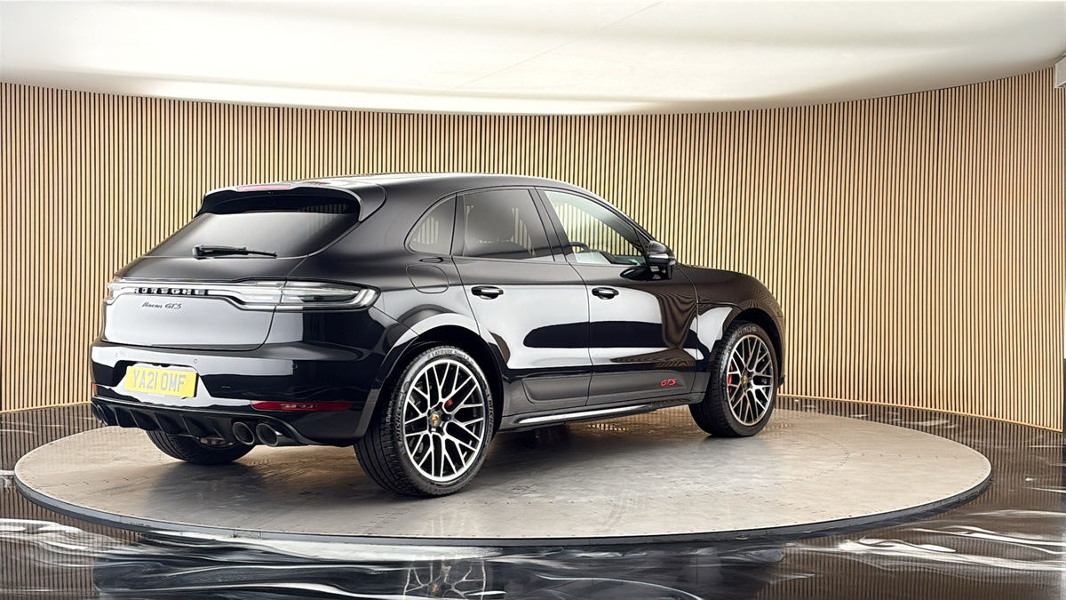 Porsche Macan Image 21