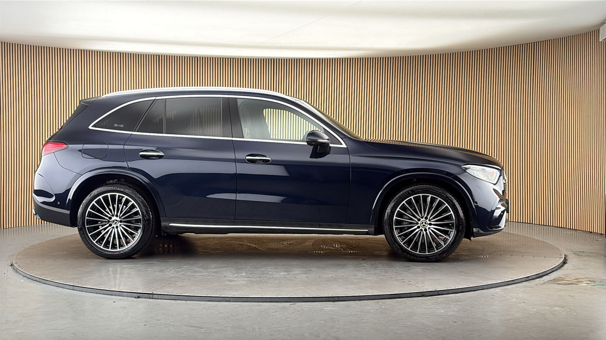 More views of Mercedes-Benz GLC
