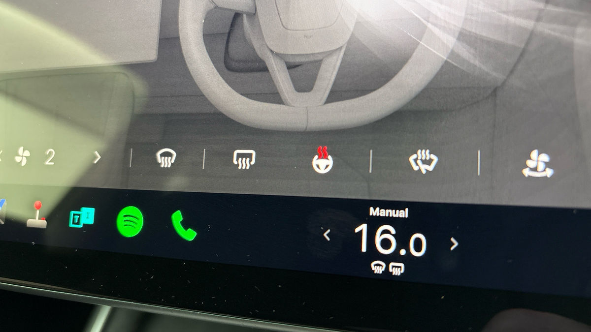 Tesla Model Y Image 34