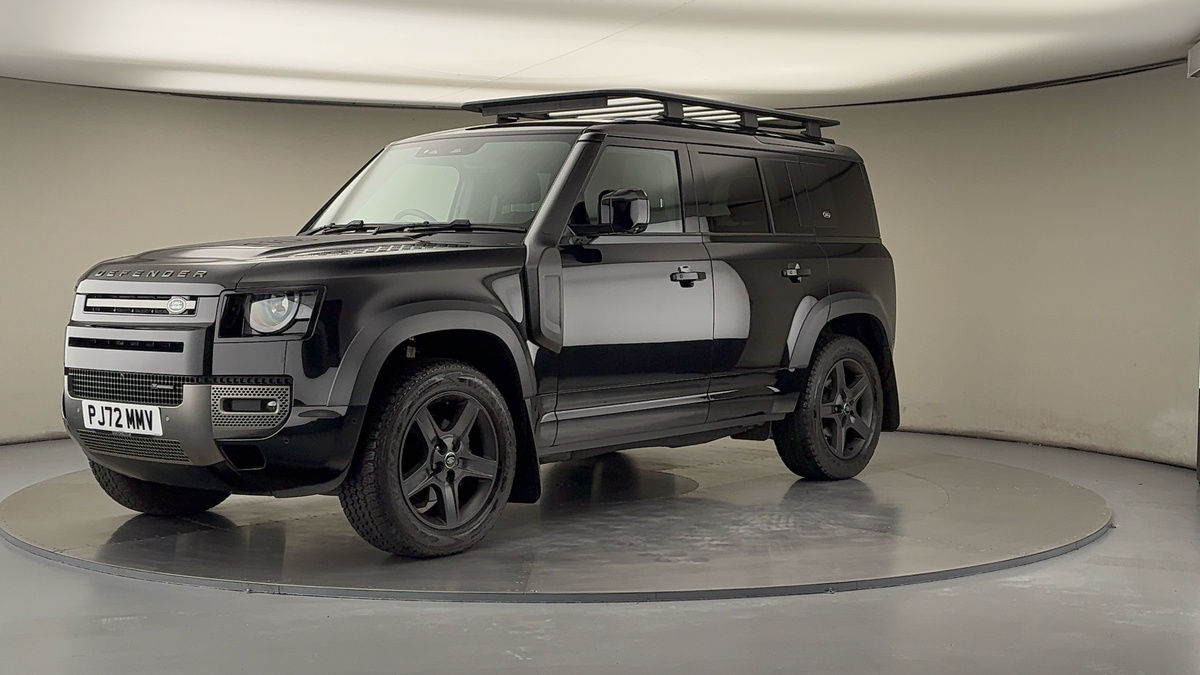 Land Rover Defender 110 Image 20