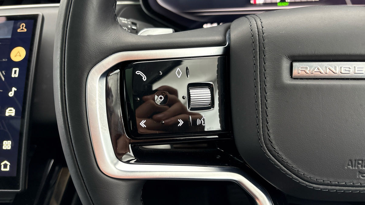 Land Rover Range Rover Sport Image 13