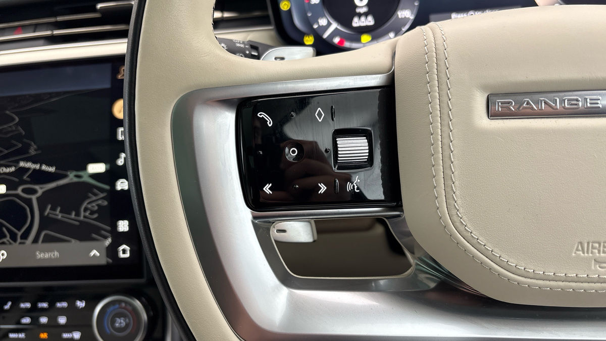 Land Rover Range Rover Image 13