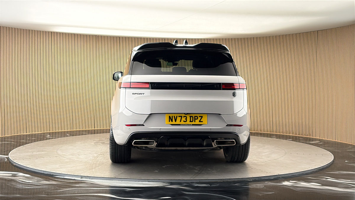 More views of Land Rover Range Rover Sport