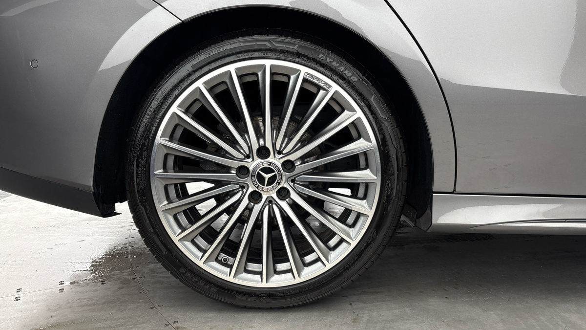 Mercedes-Benz CLA Image 10