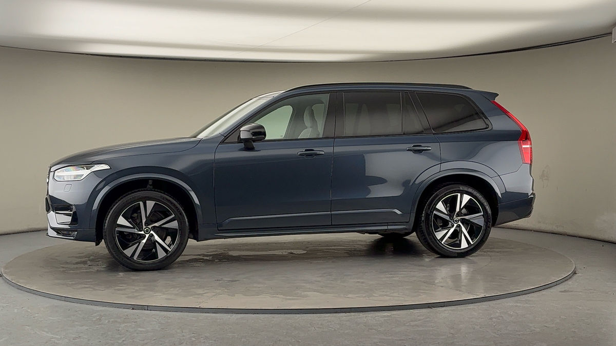 More views of Volvo XC90