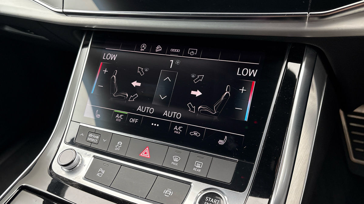 Audi Q7 Image 6