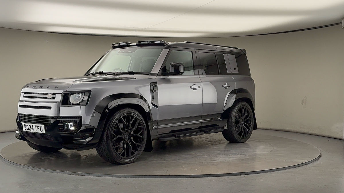 Land Rover Defender 110 Urban Image 20