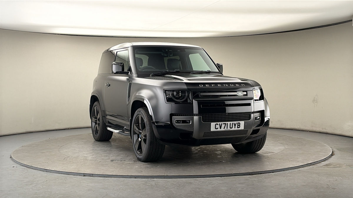 More views of Land Rover Defender 90