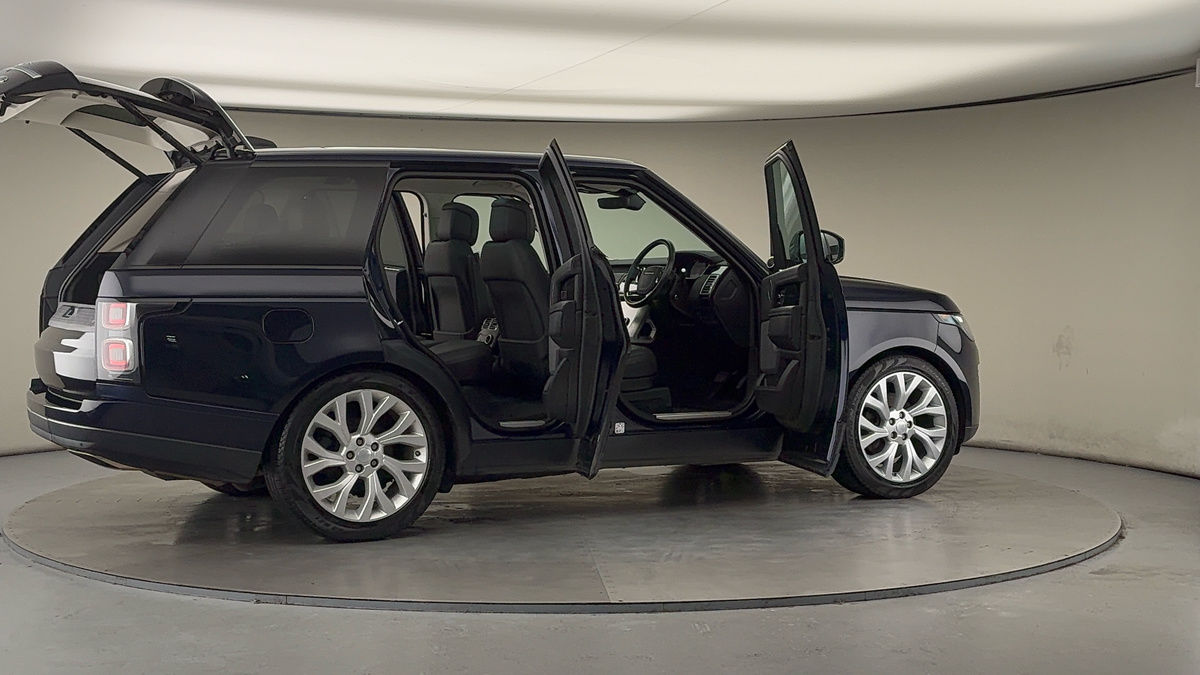 More views of Land Rover Range Rover