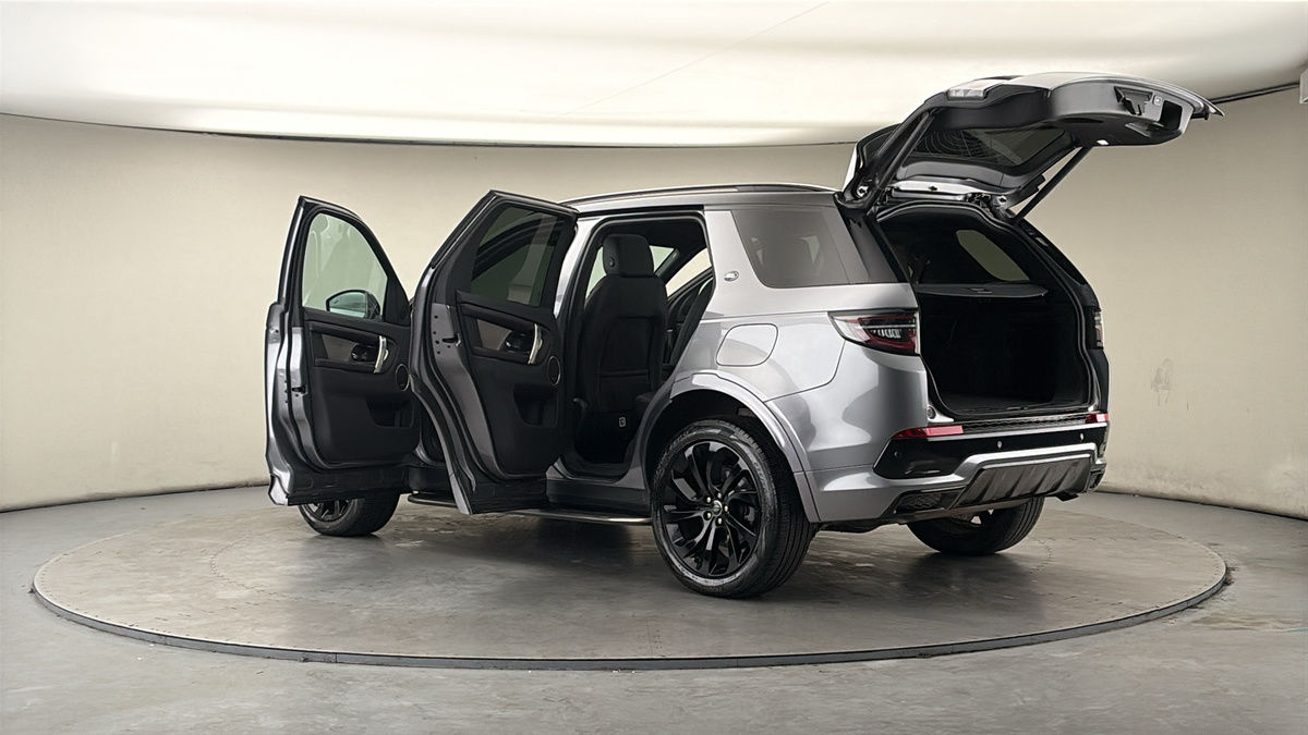 More views of Land Rover Discovery Sport