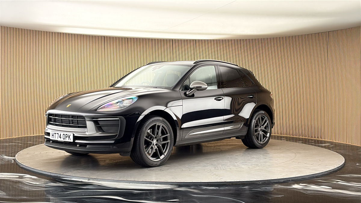 Porsche Macan Image 20