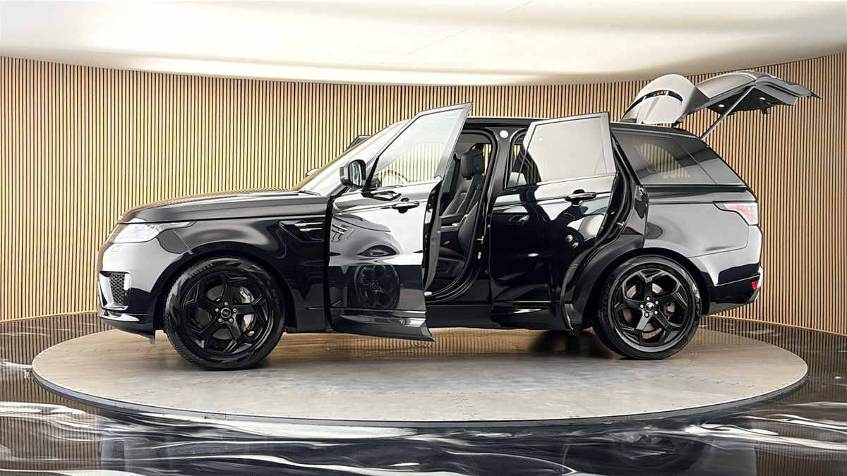 More views of Land Rover Range Rover Sport