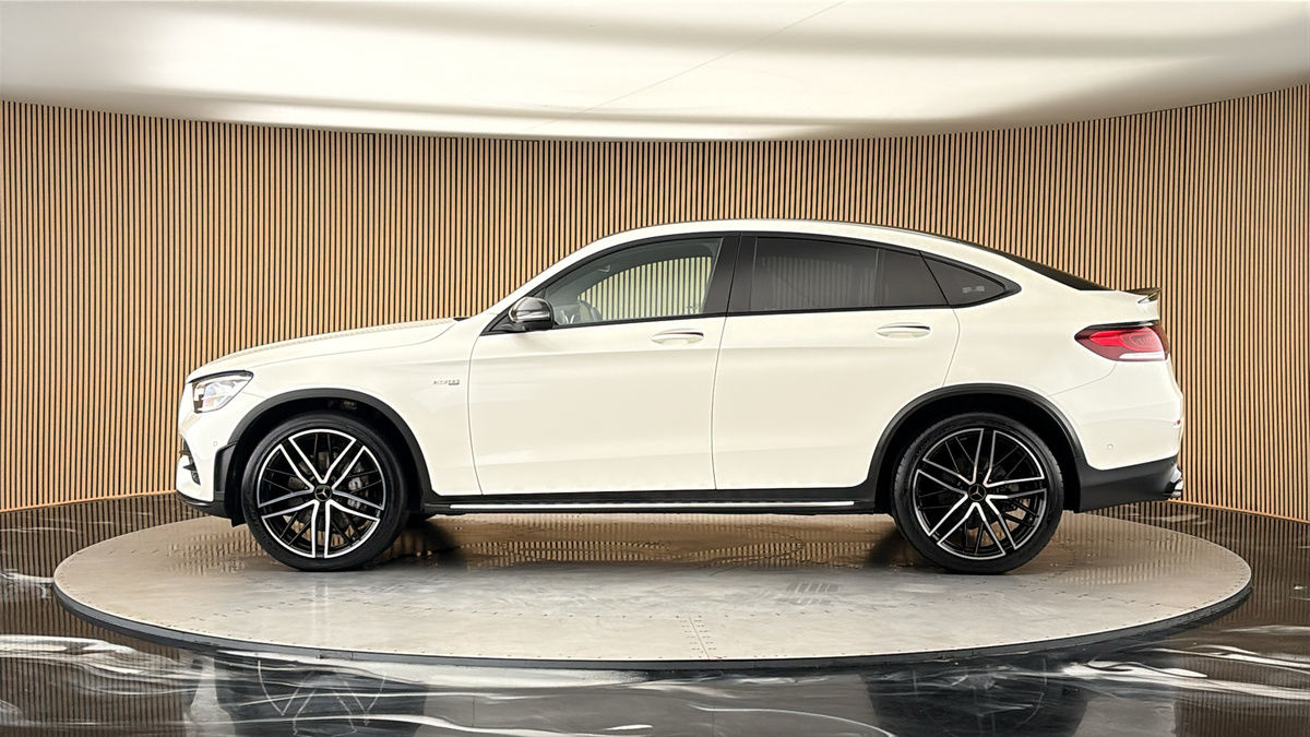 Mercedes-Benz GLC Image 15