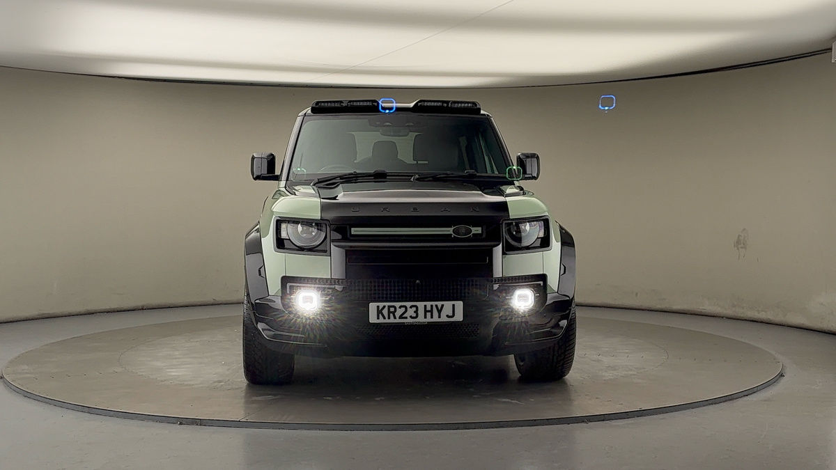 More views of Land Rover Defender 90