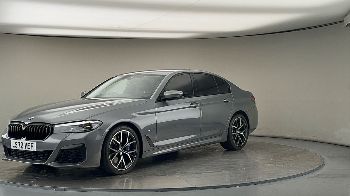 BMW 5 Series Image 20