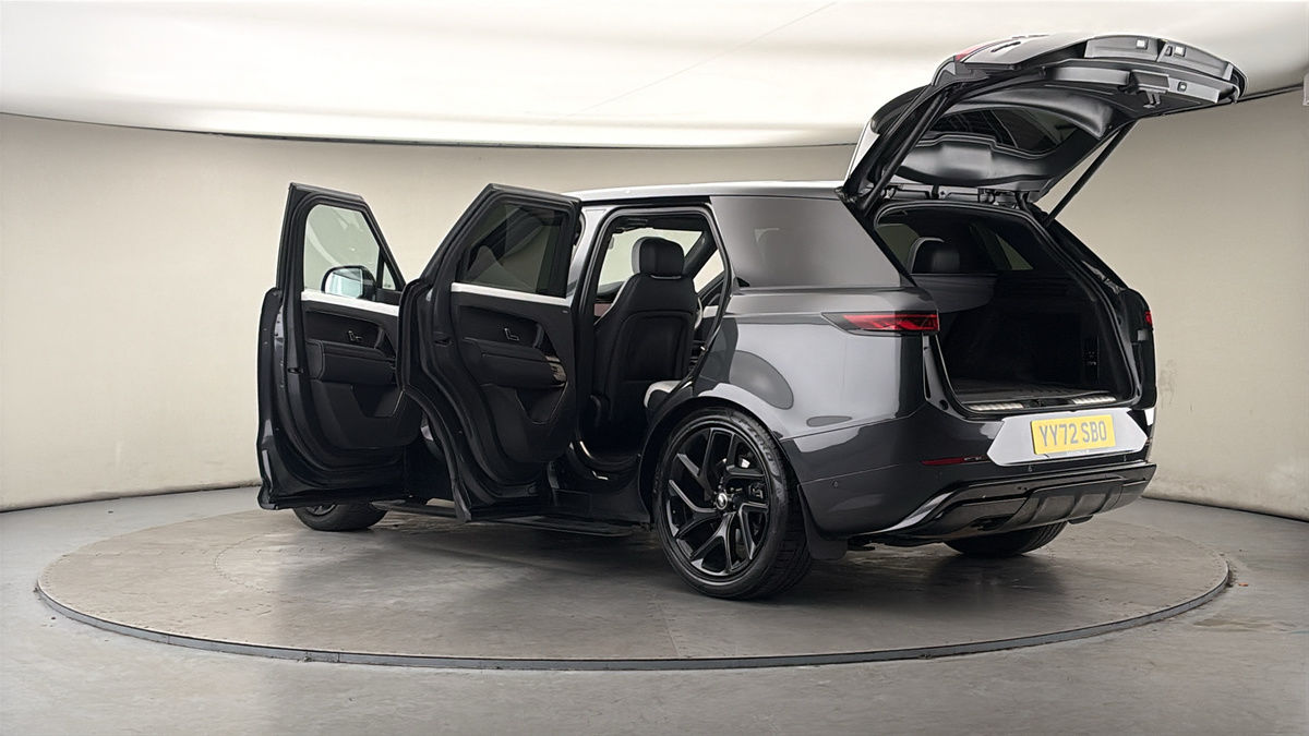 More views of Land Rover Range Rover Sport