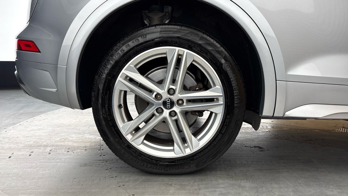 Audi Q5 Image 10