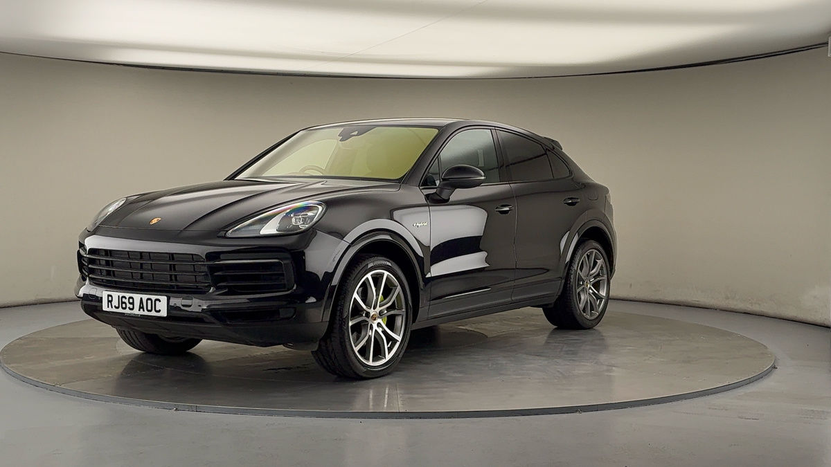 More views of Porsche Cayenne