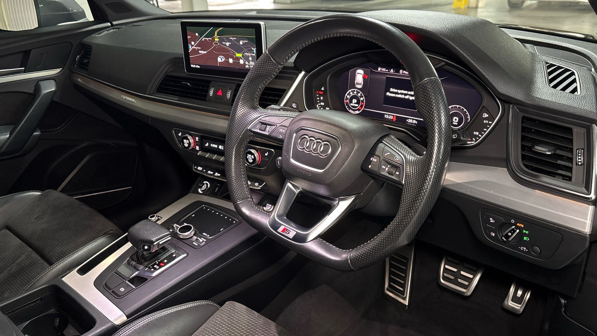 Audi Q5 Image 5