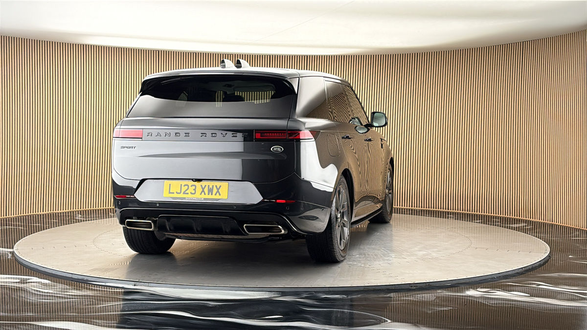 More views of Land Rover Range Rover Sport