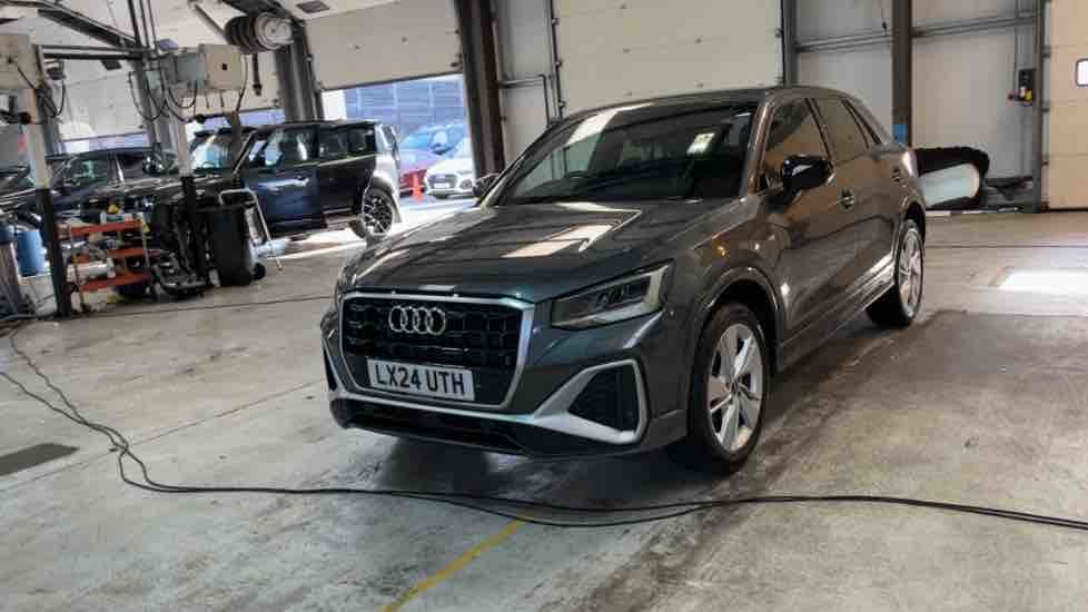 More views of Audi Q2