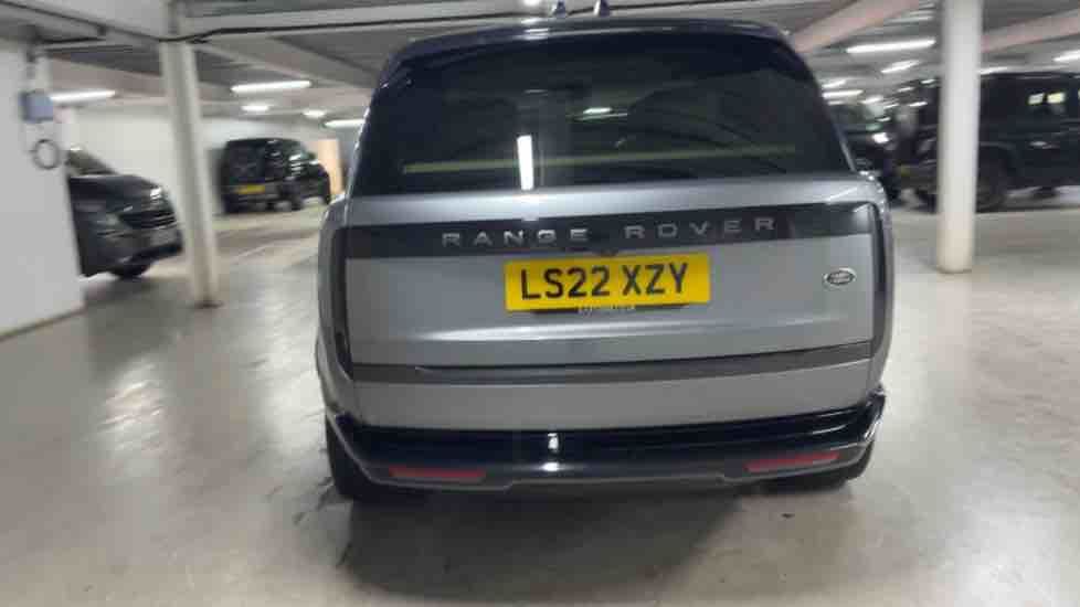 More views of Land Rover Range Rover