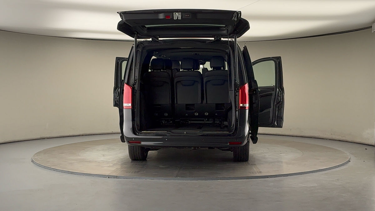 More views of Mercedes-Benz V Class