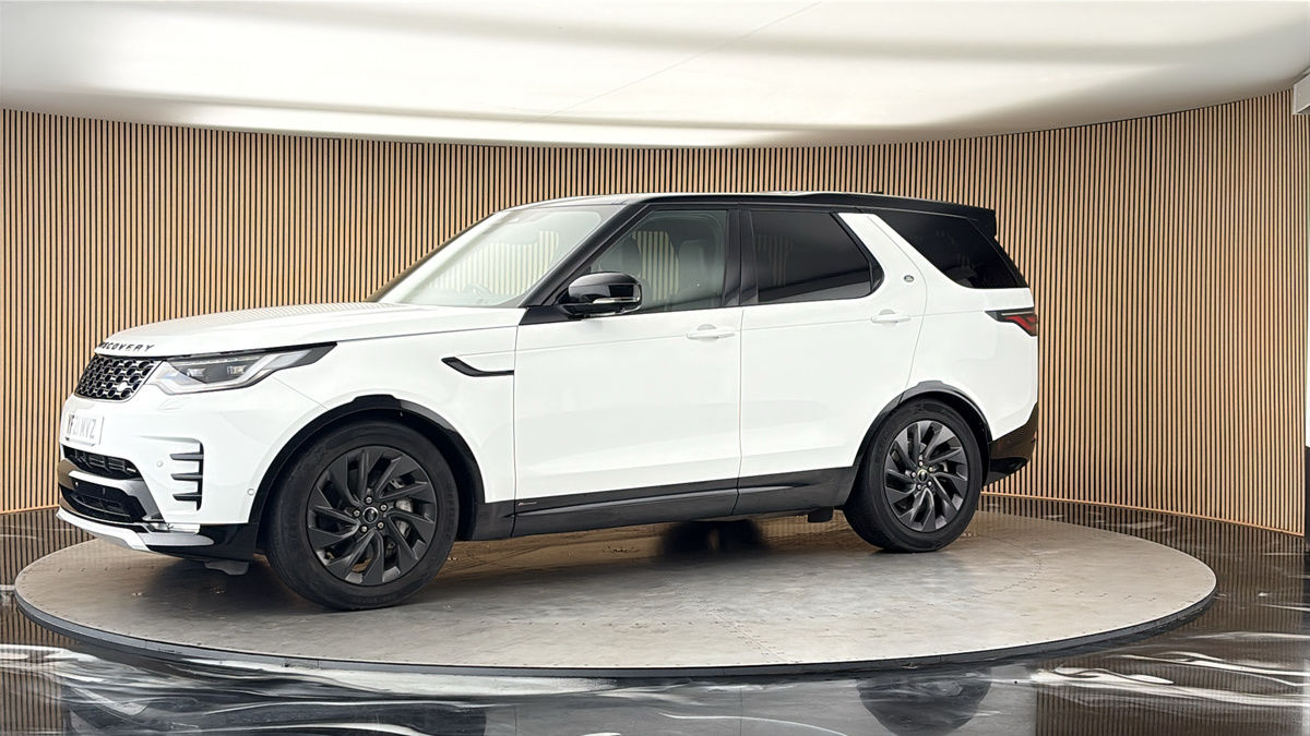 More views of Land Rover Discovery