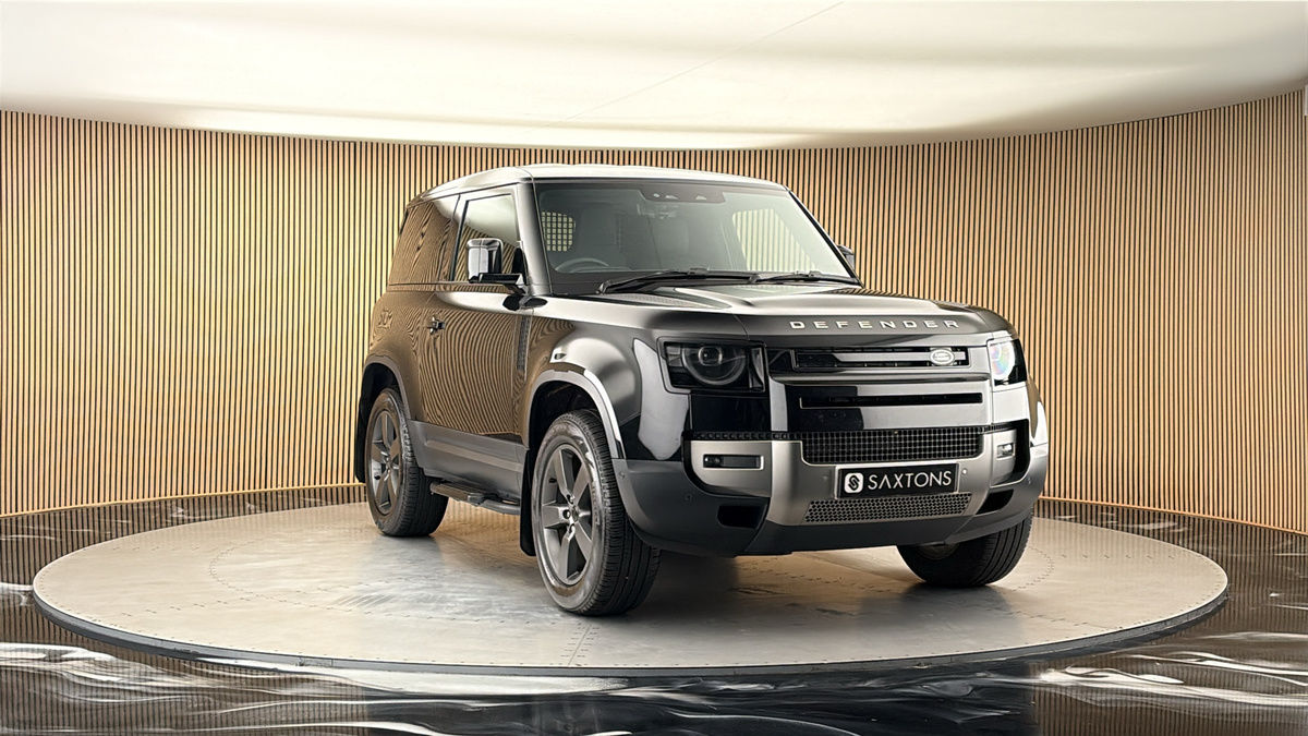 More views of Land Rover Defender 90