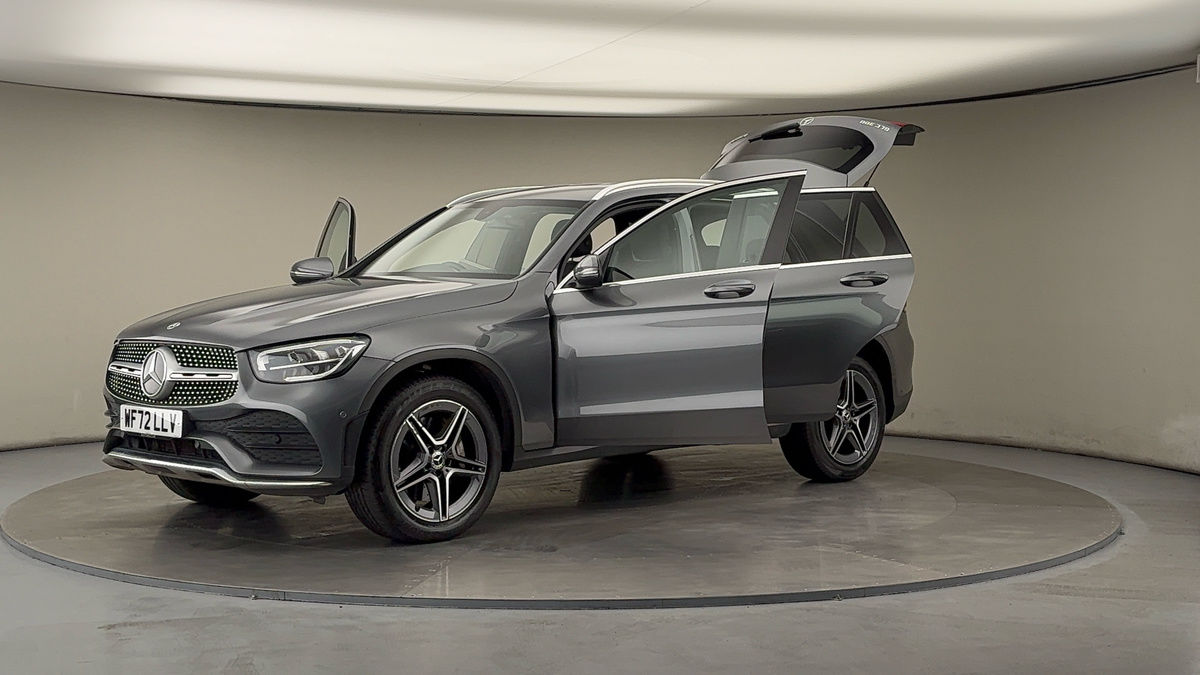 Mercedes-Benz GLC Image 22
